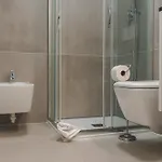 Stylish In The Center Of - Station - Wifi-netflix