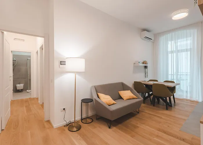 Stylish In The Center Of - Station - Wifi-netflix Apartment *