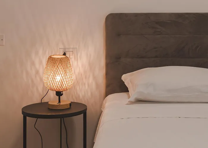 Apartment Stylish In The Center Of - Station - Wifi-netflix Trieste