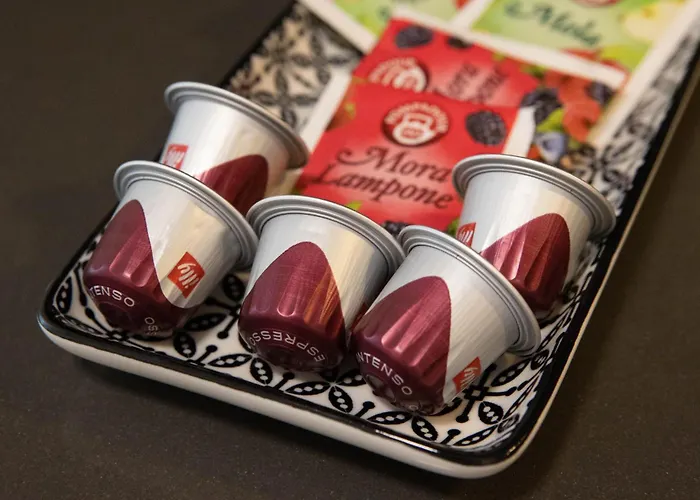 Stylish In The Center Of - Station - Wifi-netflix Apartment Trieste